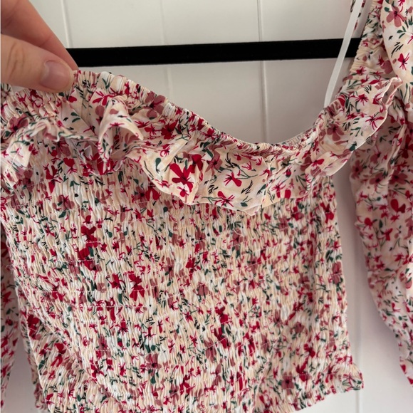 Pink Lily Floral Off-Shoulder Blouse - Picture 3 of 4